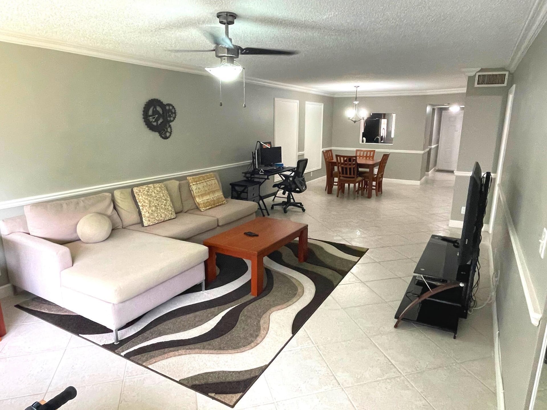  Unit 2070 photo 12