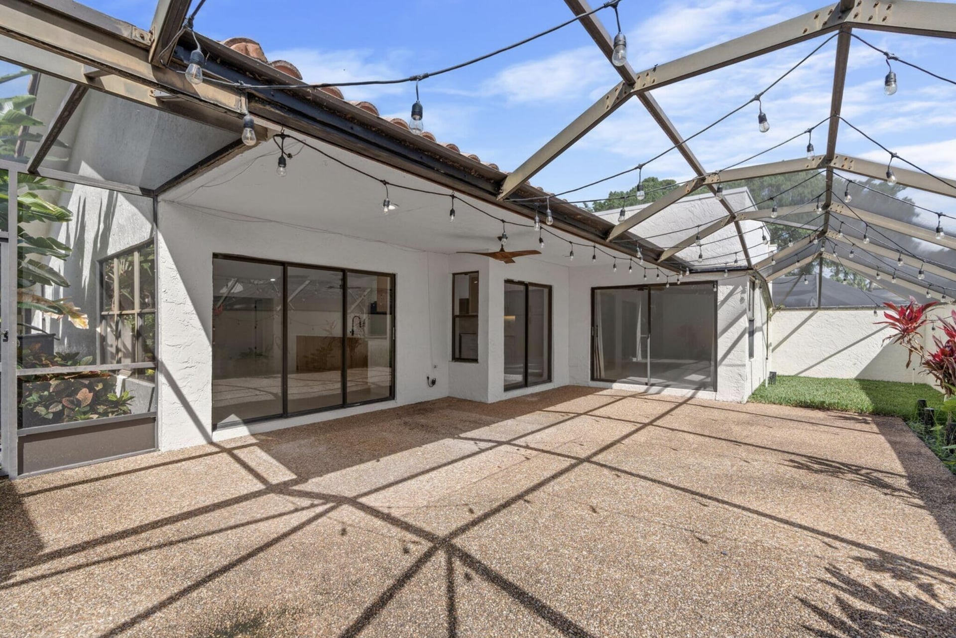 Residence photo 24