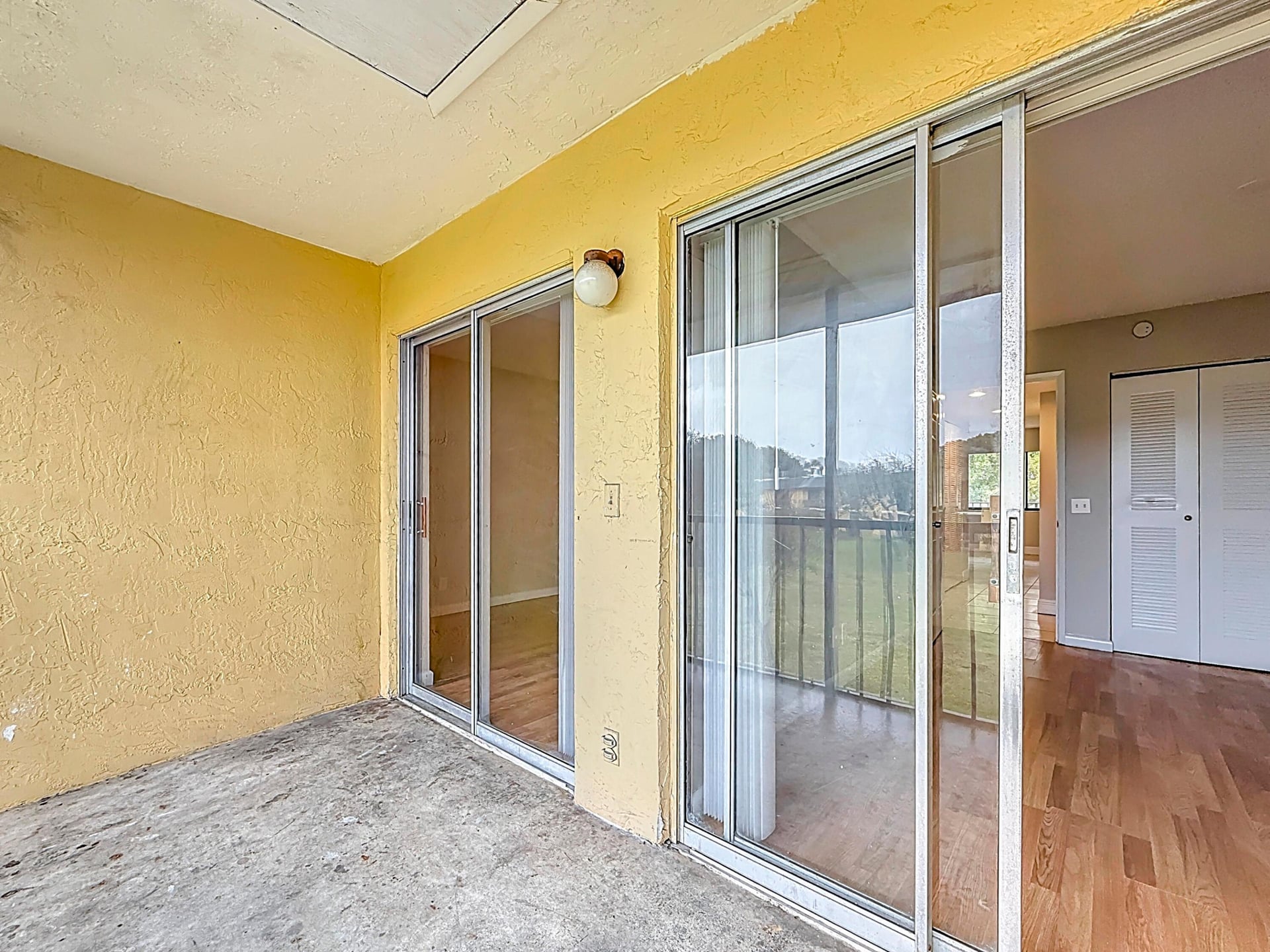  Residence photo 23