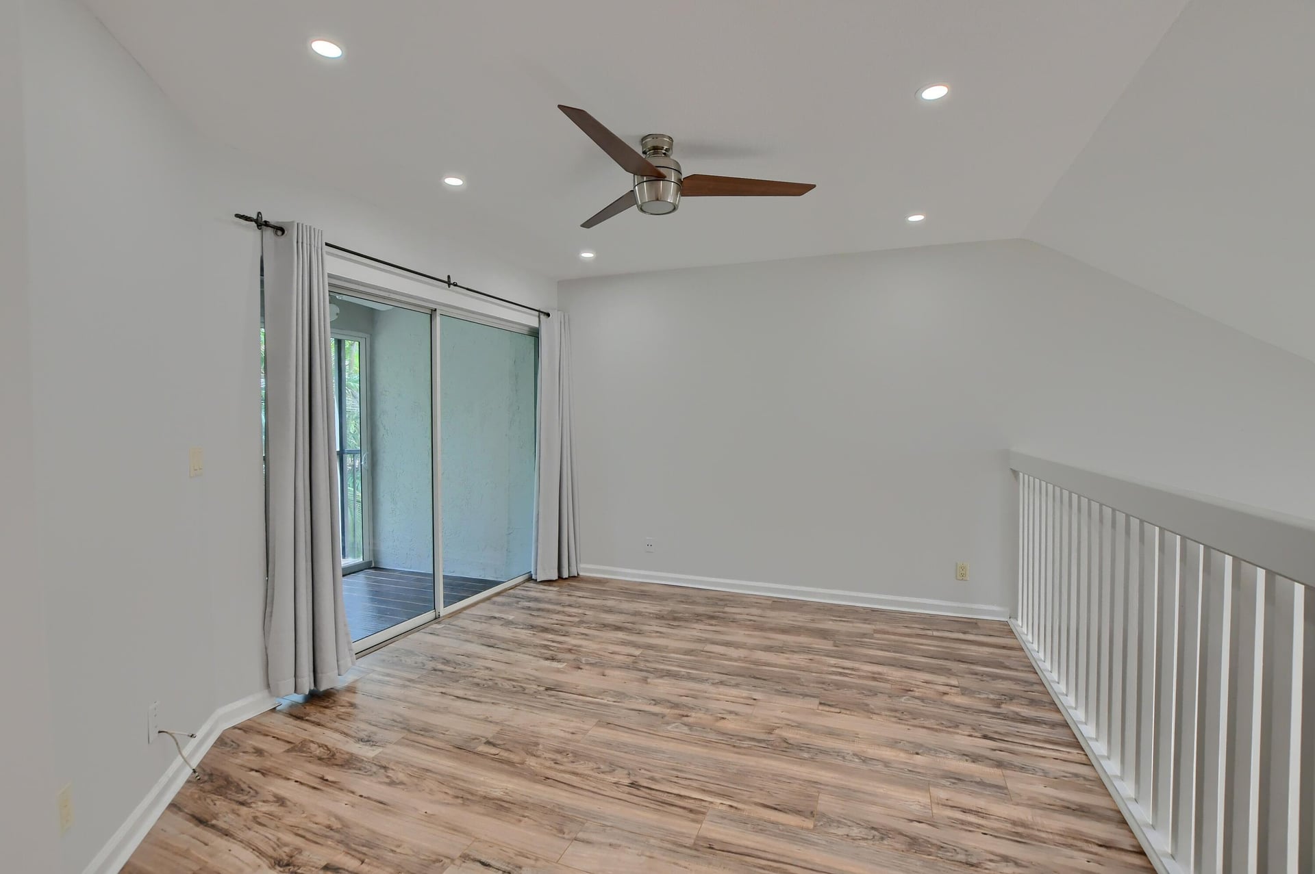 Unit 6 photo 18