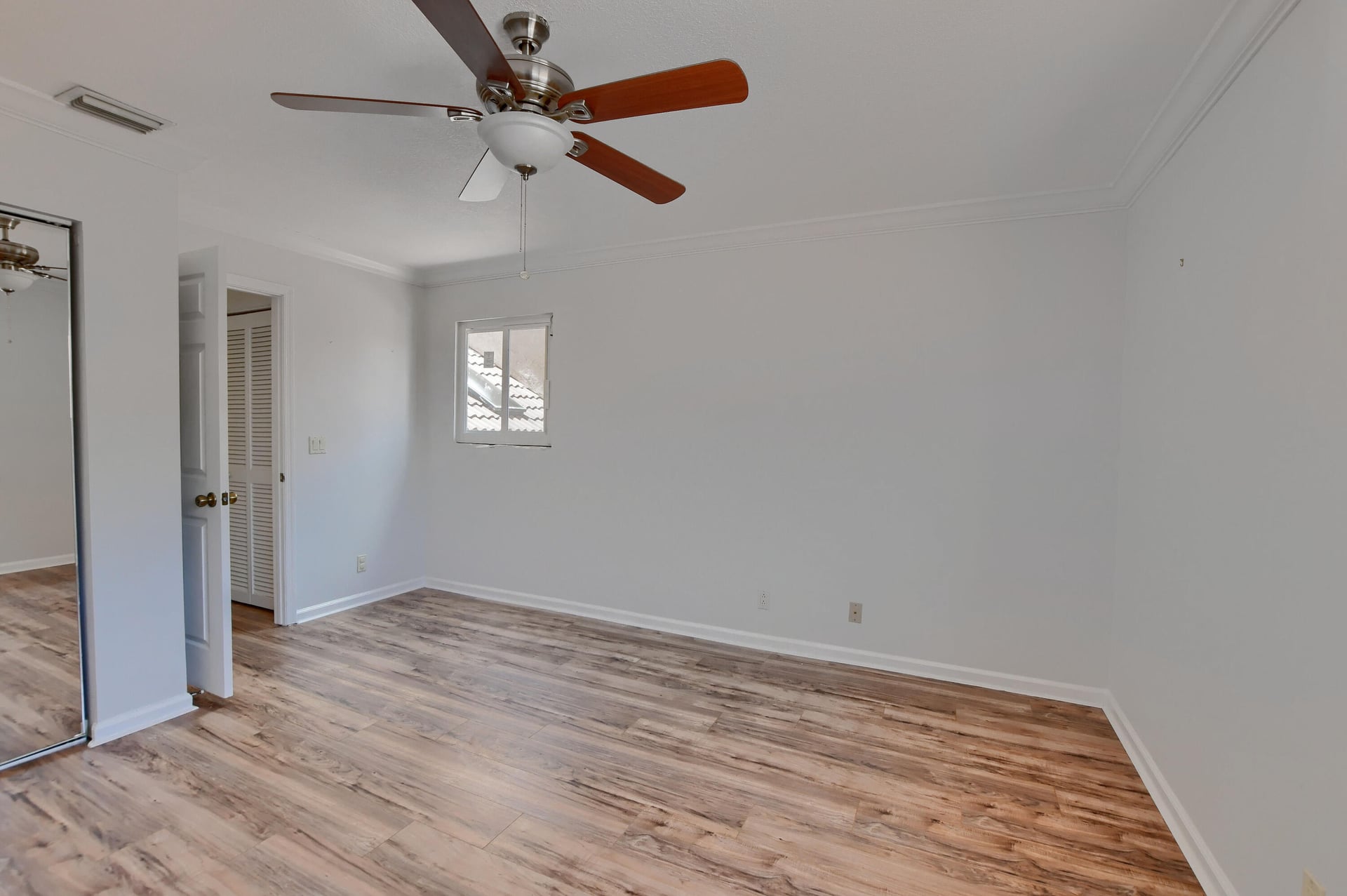 Unit 6 photo 23