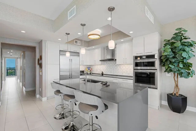 Water Club North Palm Beach Unit 1204 photo 6