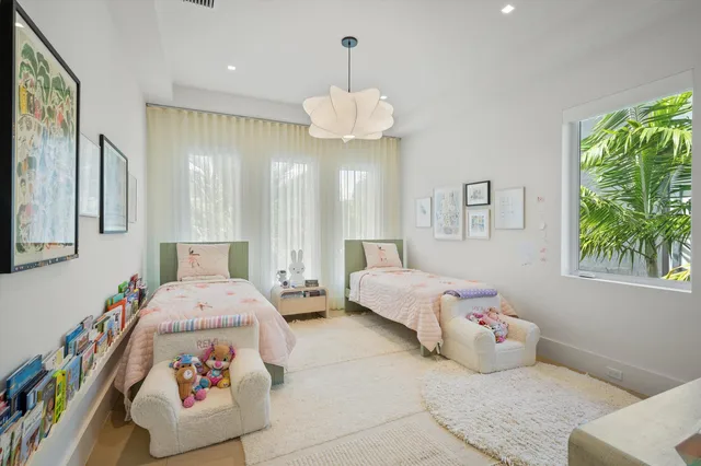 Residence photo 44