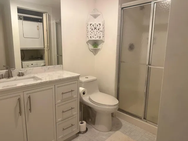 Unit 36J photo 15
