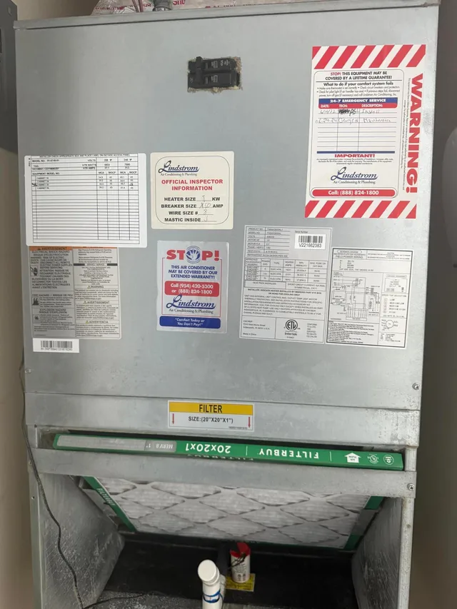  Unit 402 photo 11
