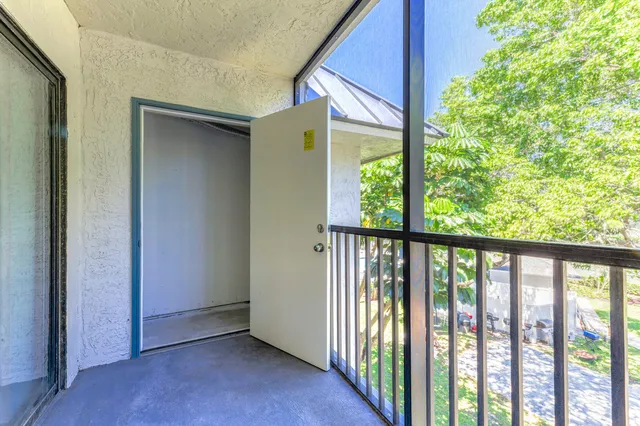  Unit 306 photo 24