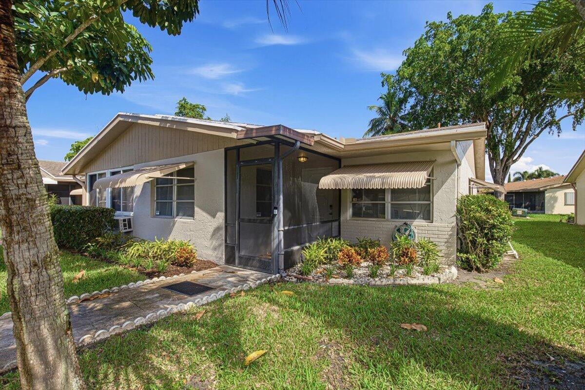 Residence photo 2