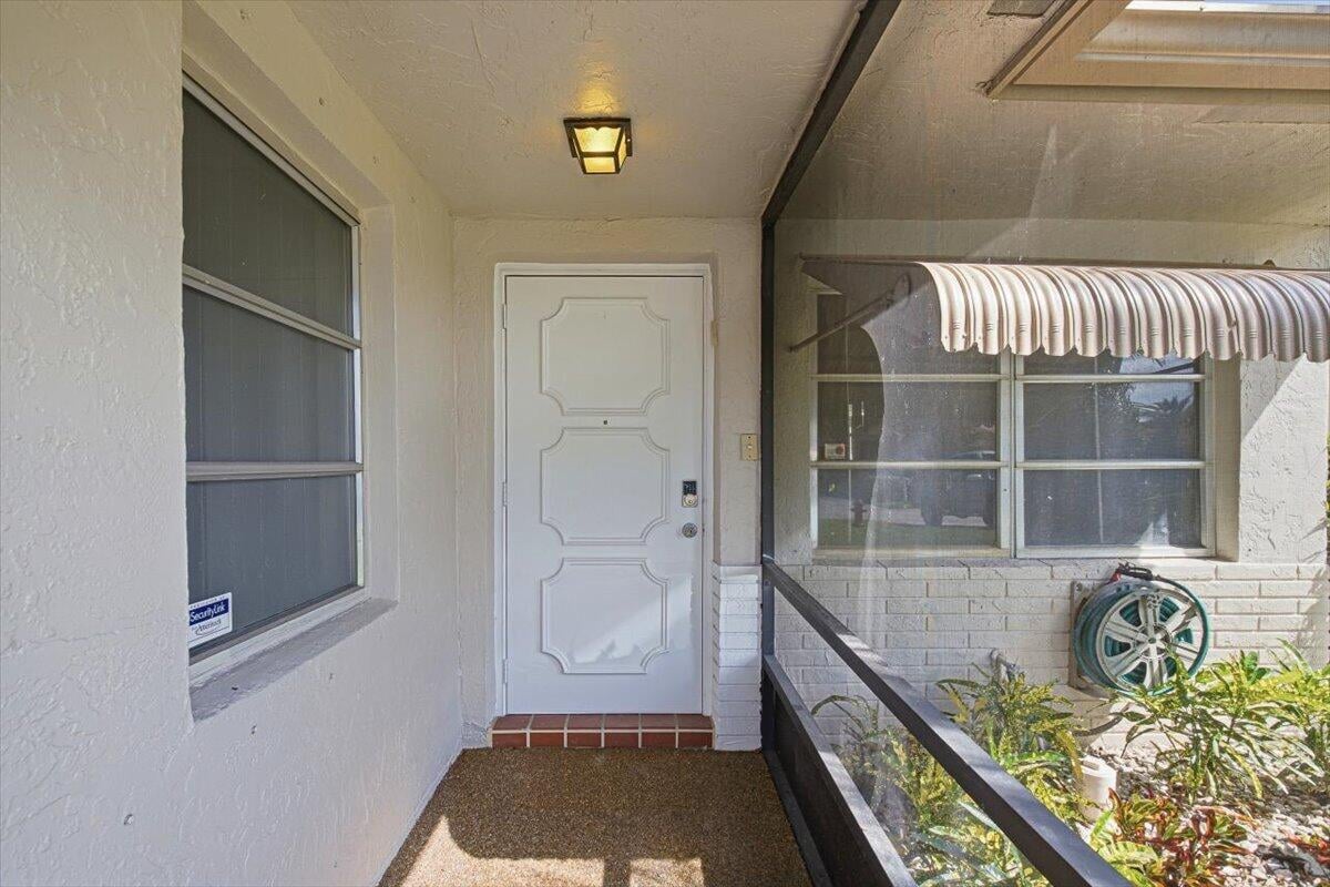 Residence photo 5