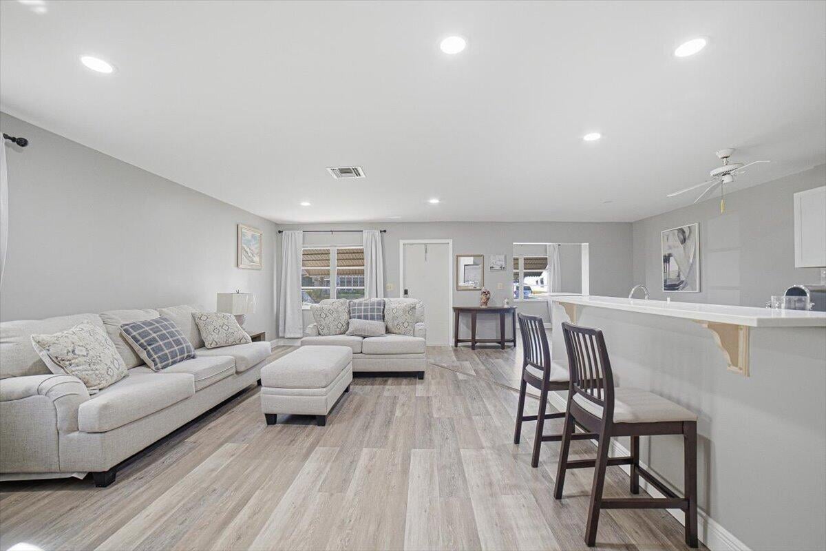 Residence photo 13