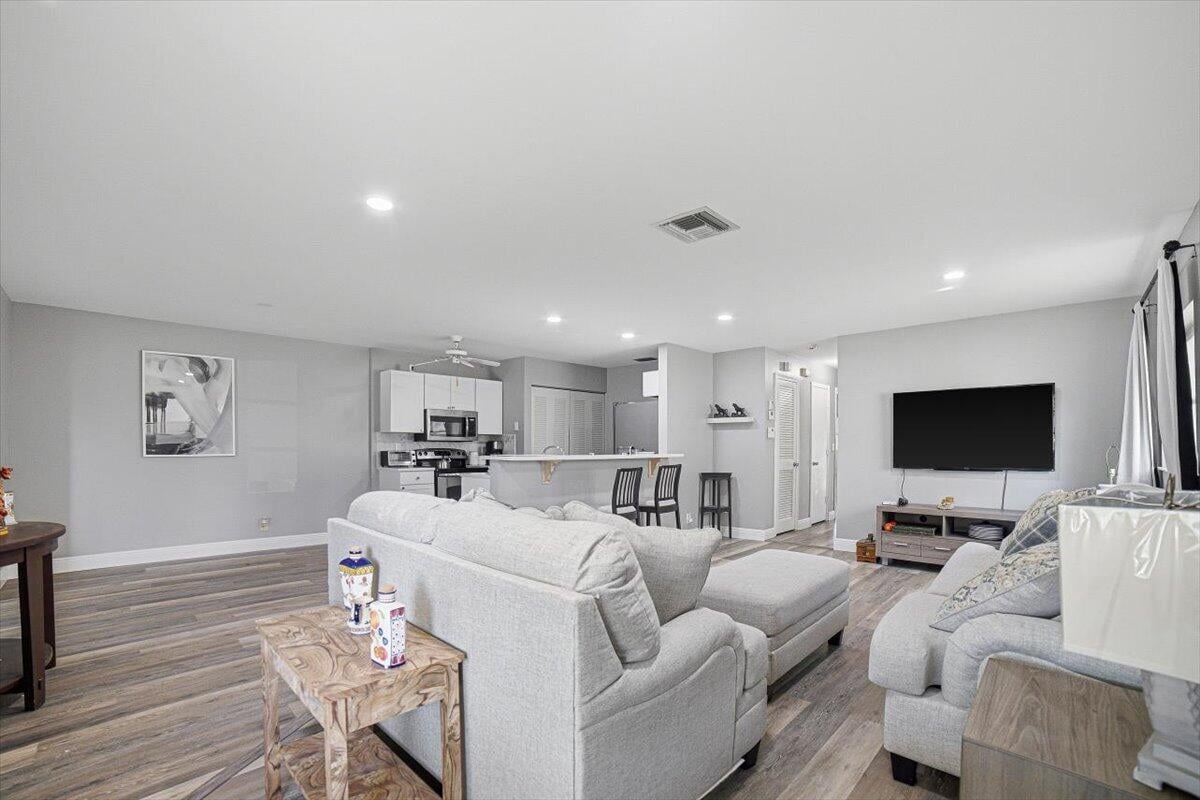 Residence photo 14