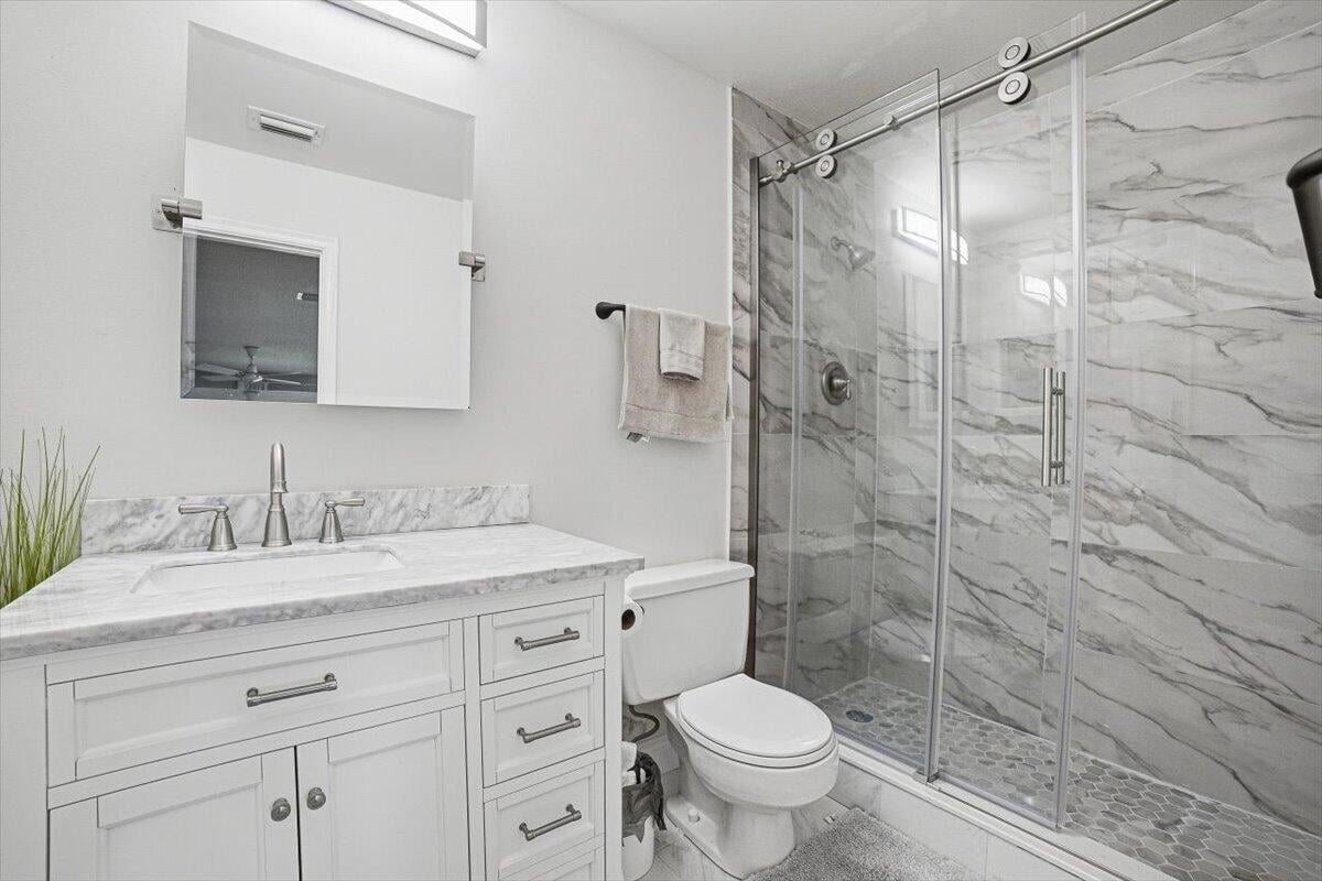 Residence photo 25