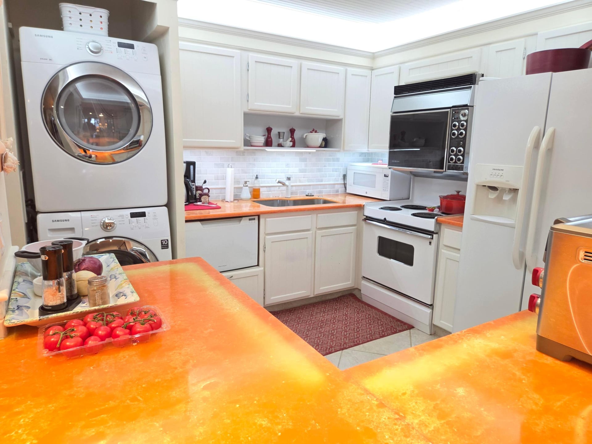 Unit 205 photo 5