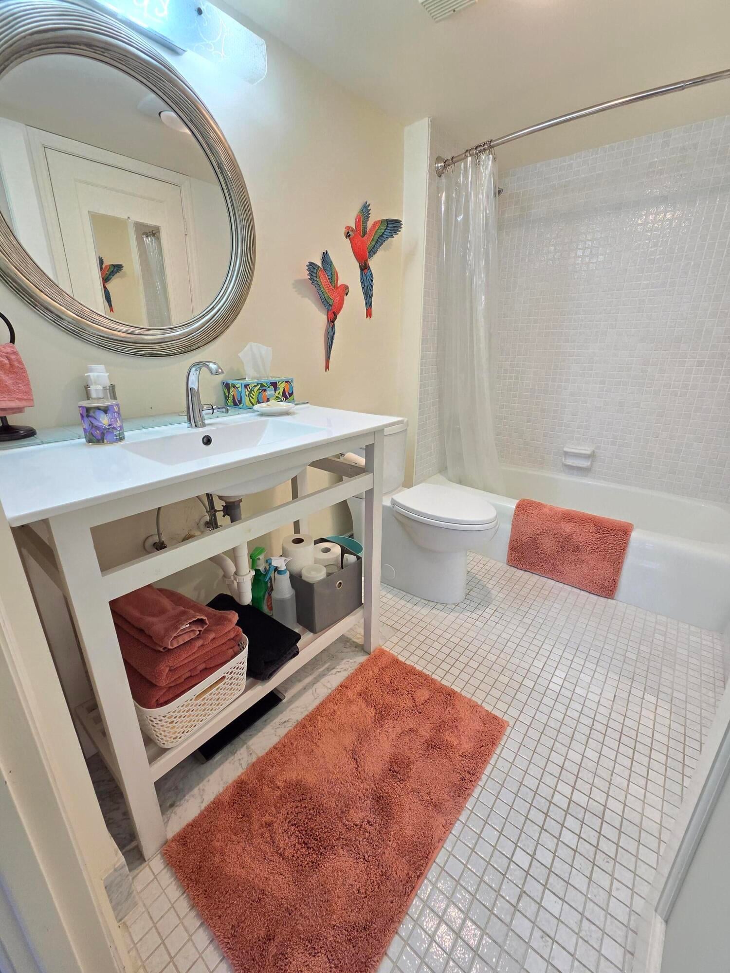Unit 205 photo 15