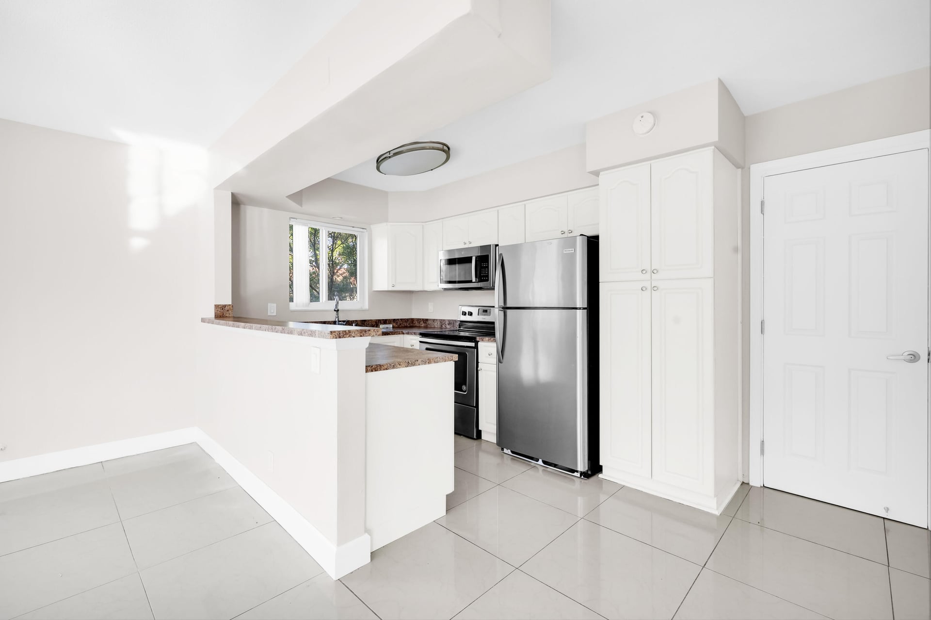 Residence photo 51