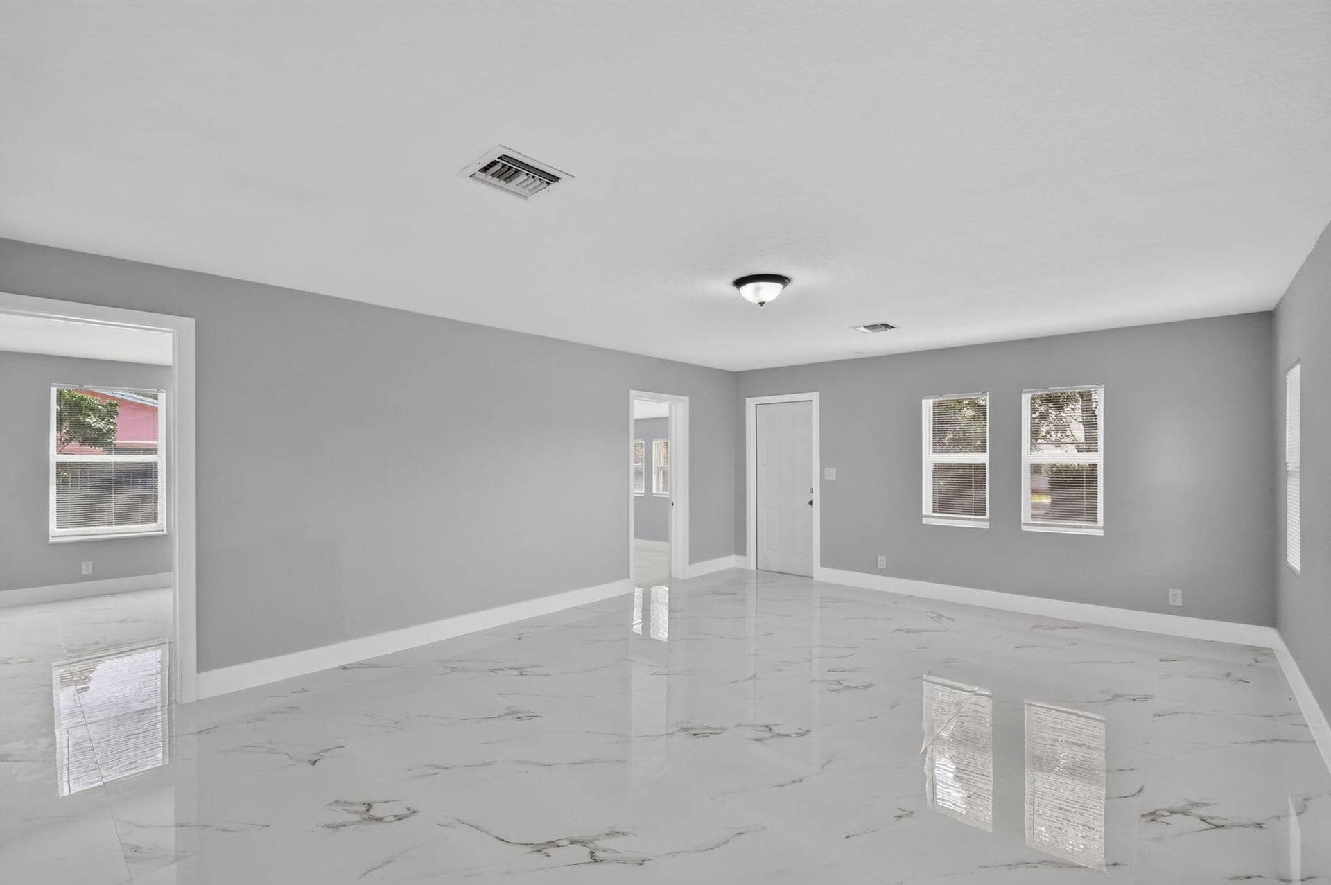  Residence photo 9