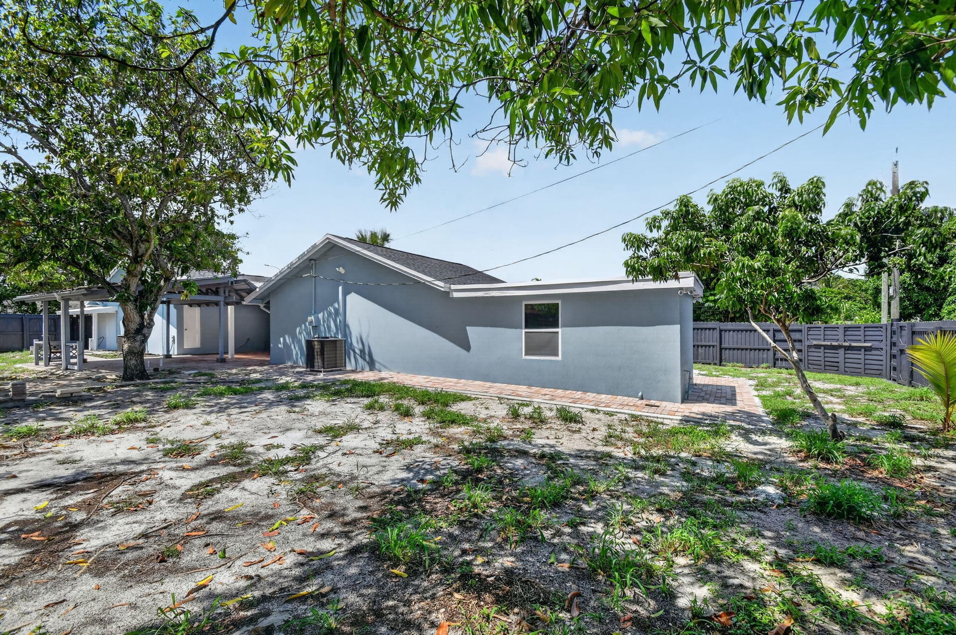 Residence photo 46