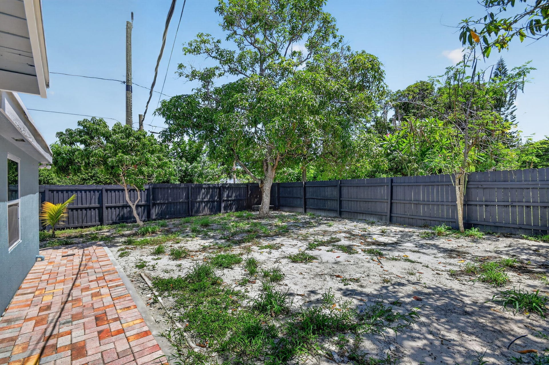  Residence photo 48