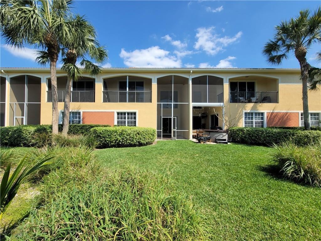 Residence photo 2