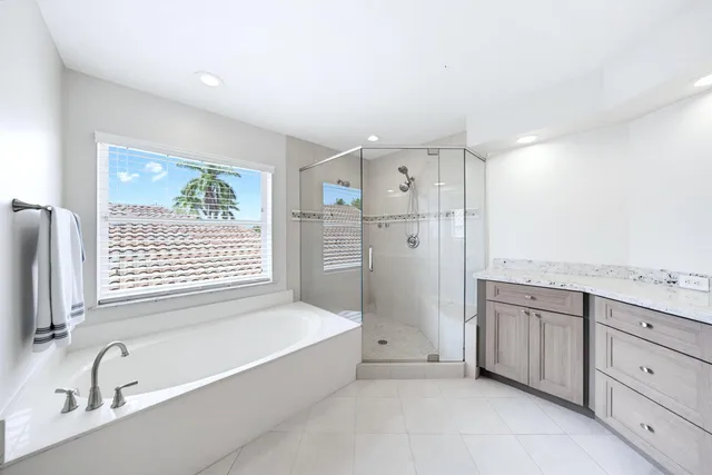 Boca Isles Residence photo 33