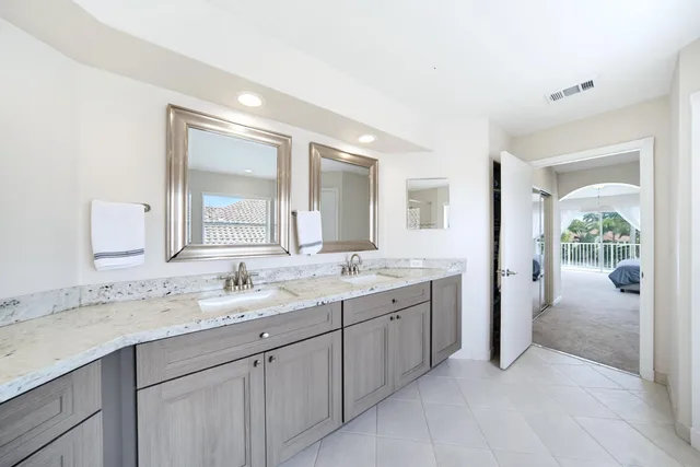 Boca Isles Residence photo 34