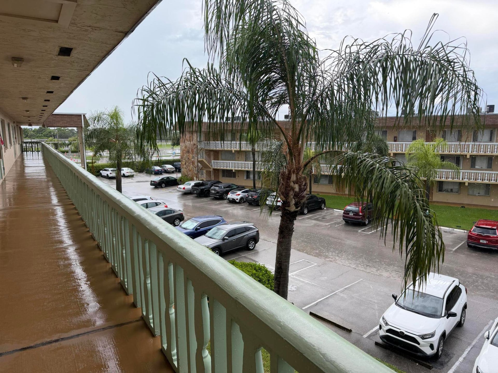 Unit 314 photo 6