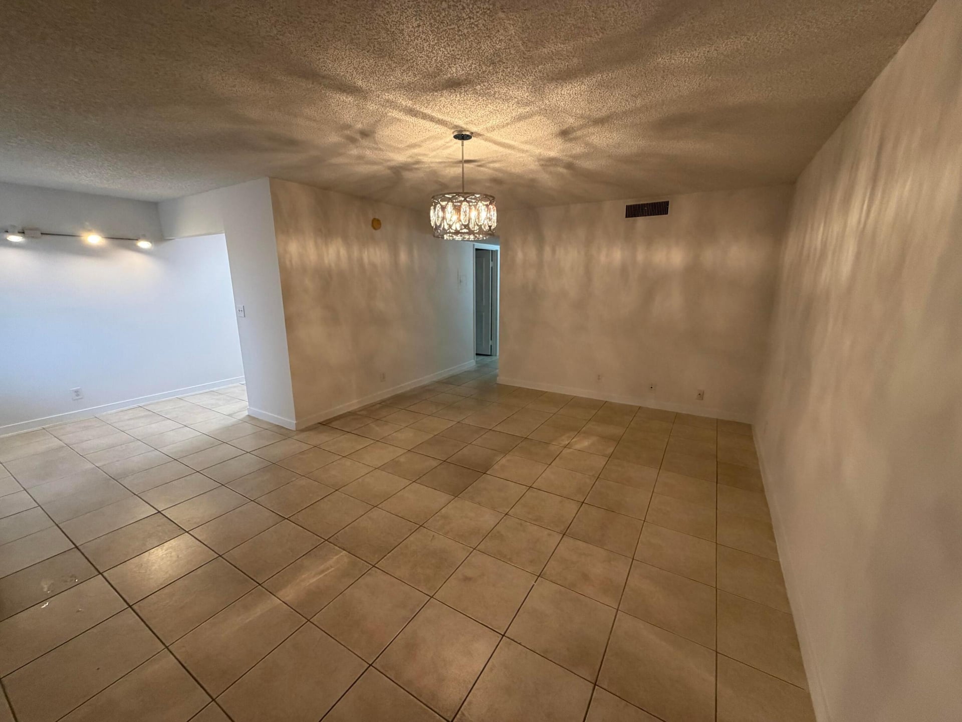 Unit 314 photo 14
