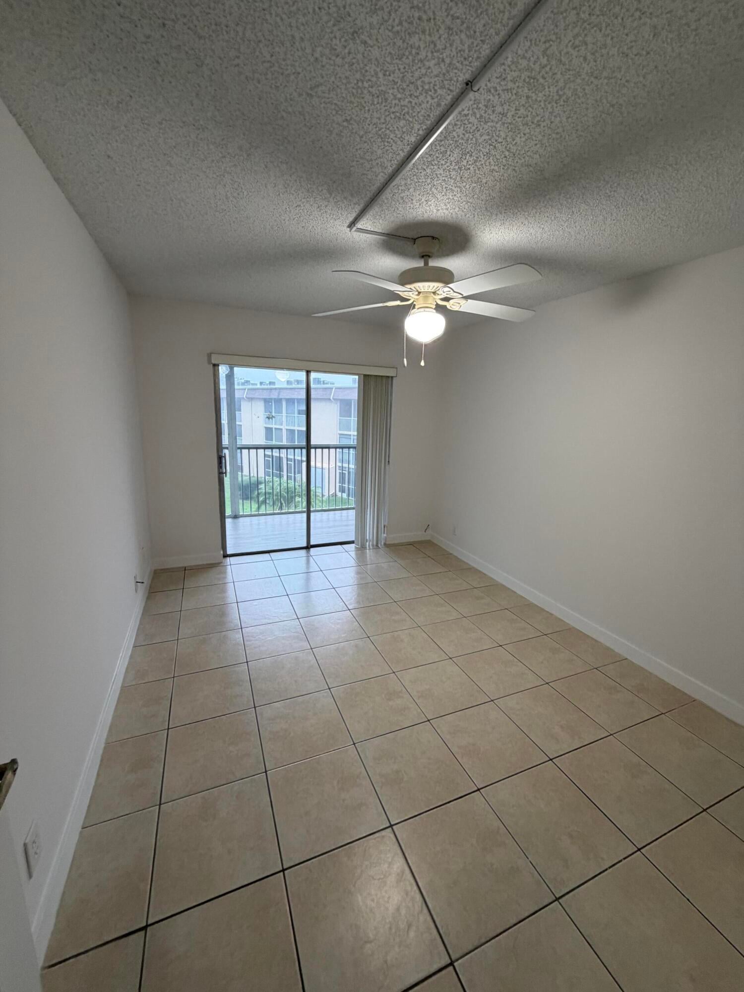 Unit 314 photo 20