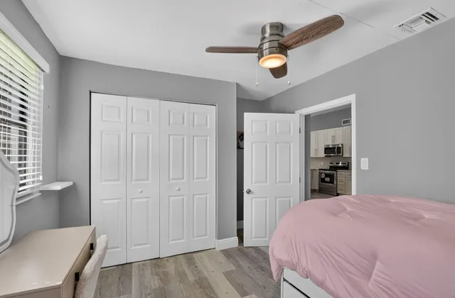 Residence photo 38