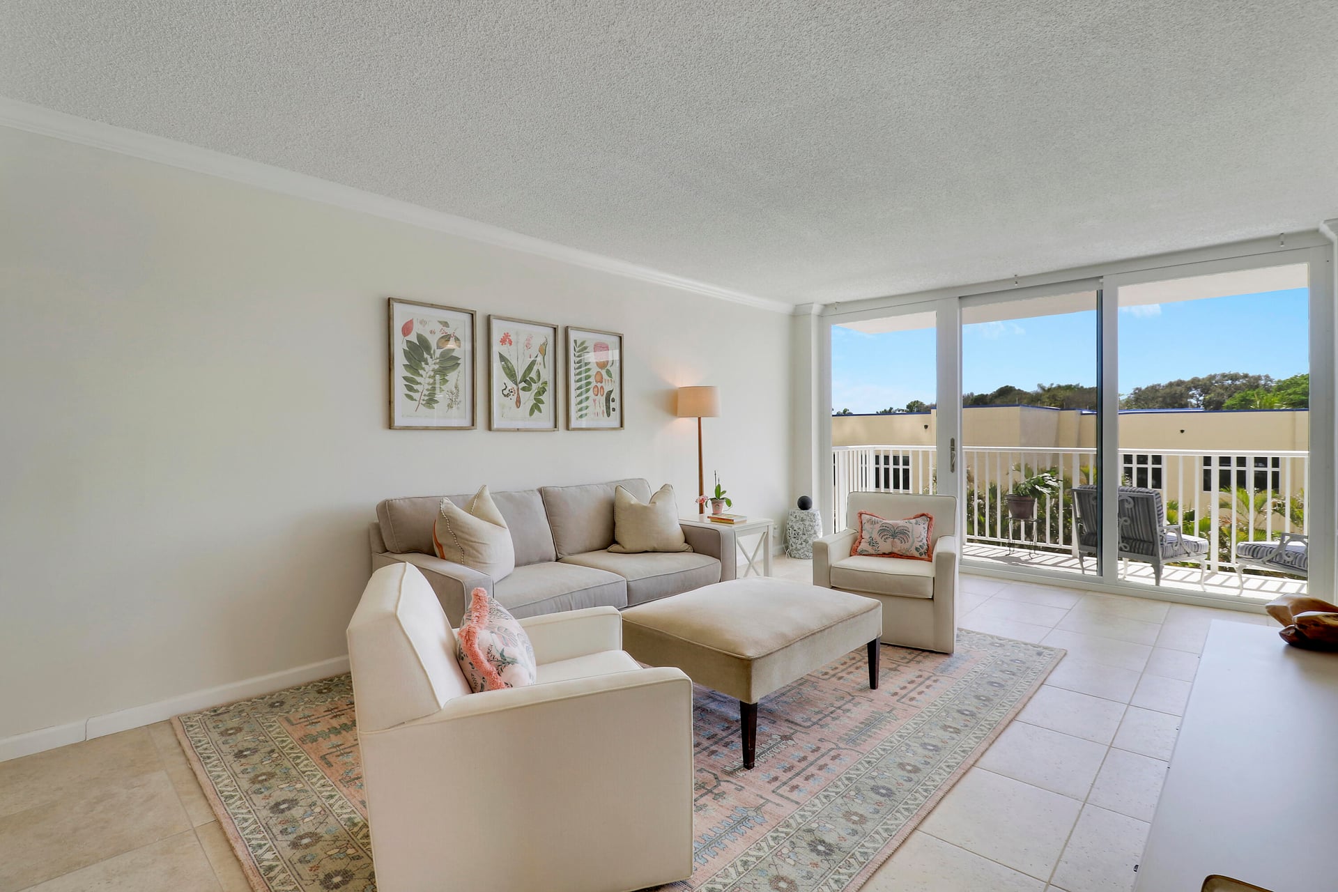Downtown West Palm Beach Unit 301 photo 6