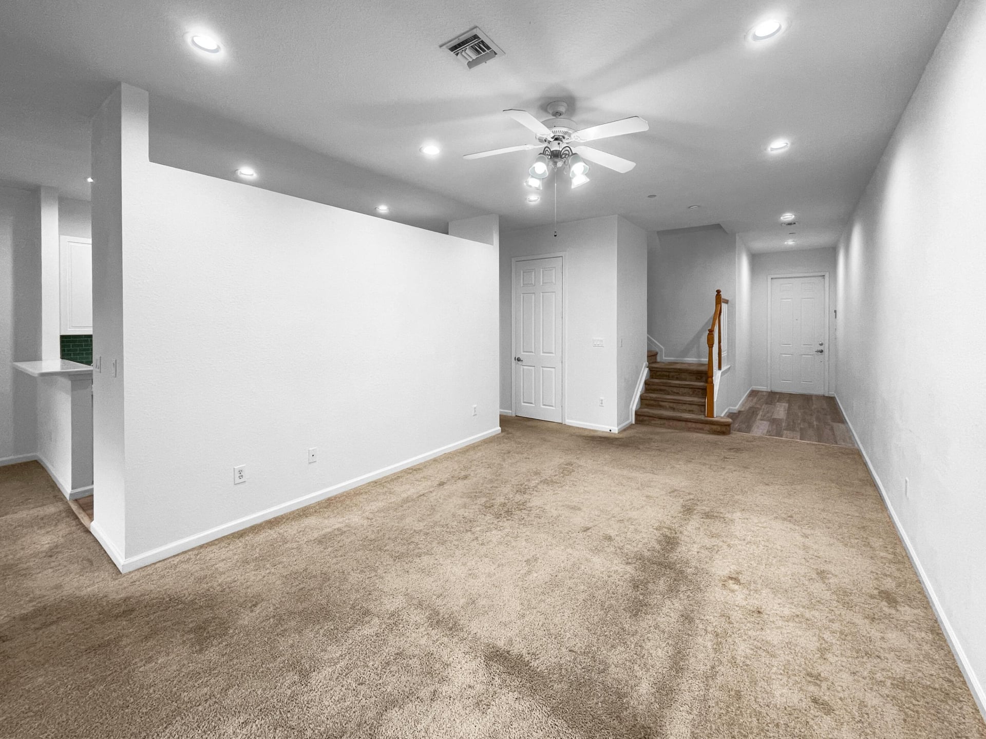  Residence photo 11