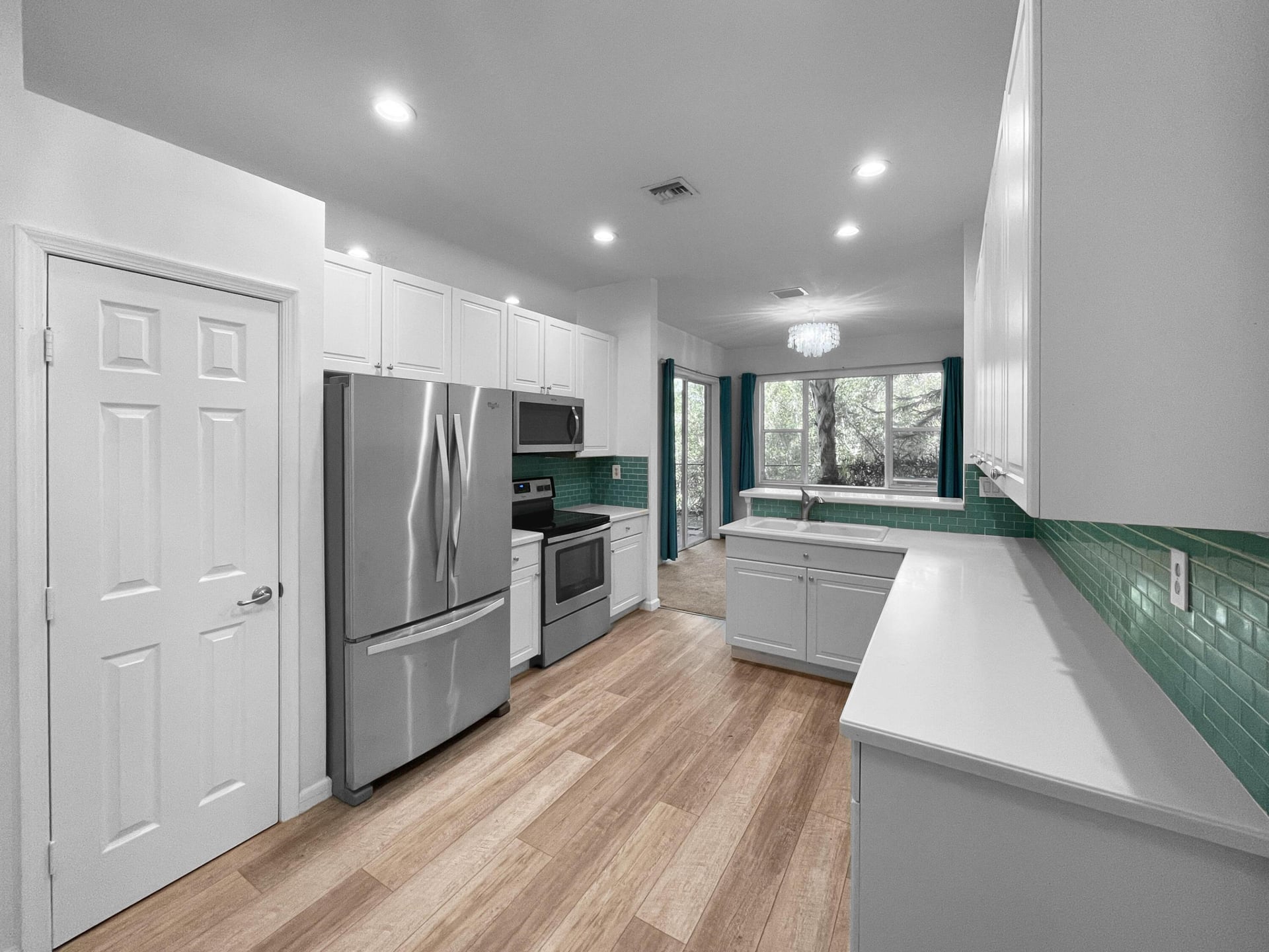  Residence photo 15