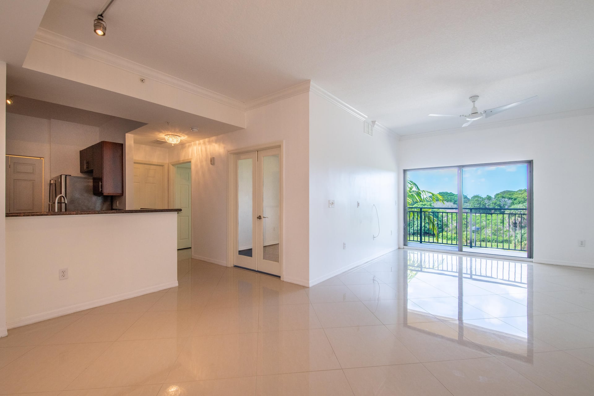 Residences at Midtown Palm Beach Gardens Unit 1411 photo 4