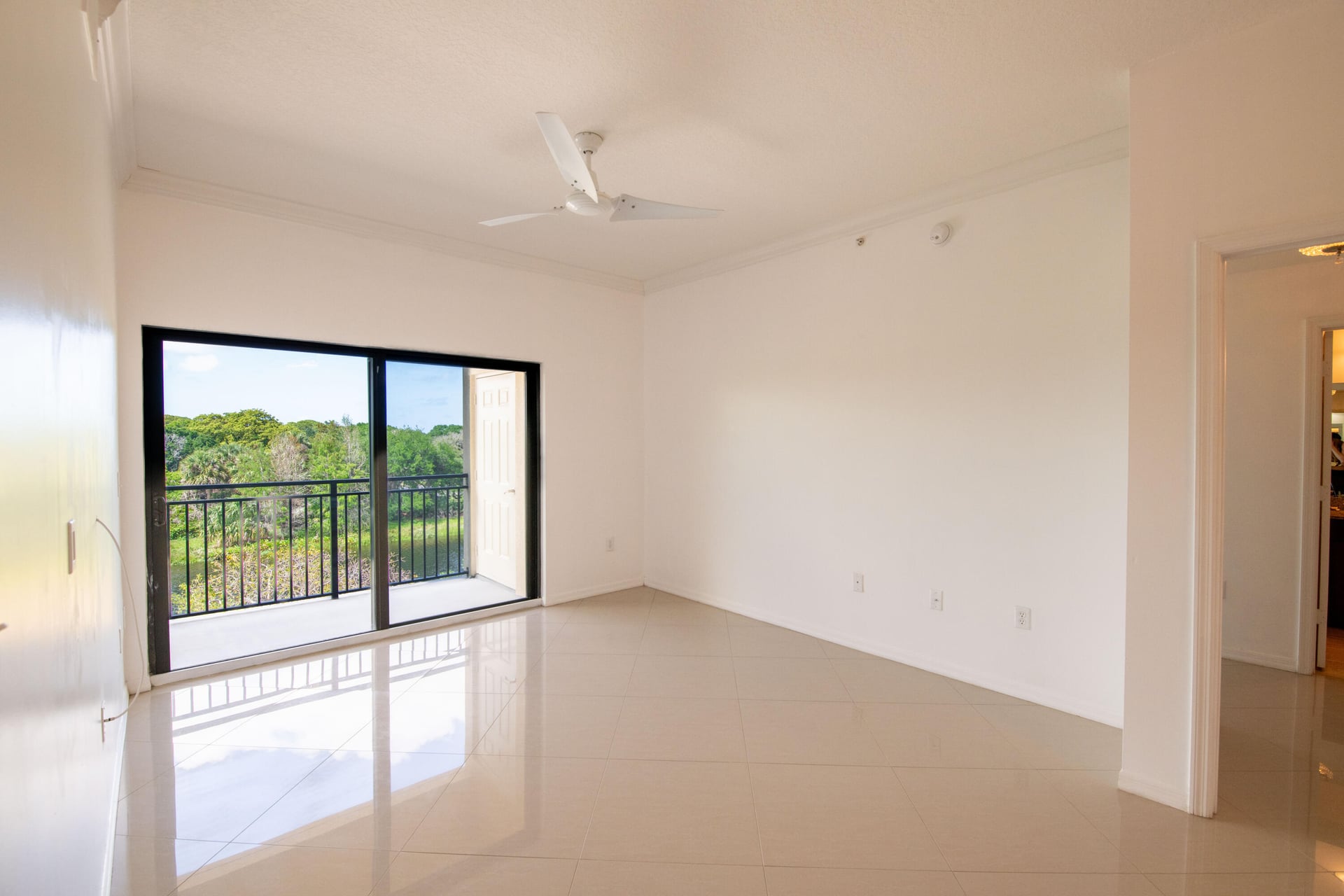 Residences at Midtown Palm Beach Gardens Unit 1411 photo 5