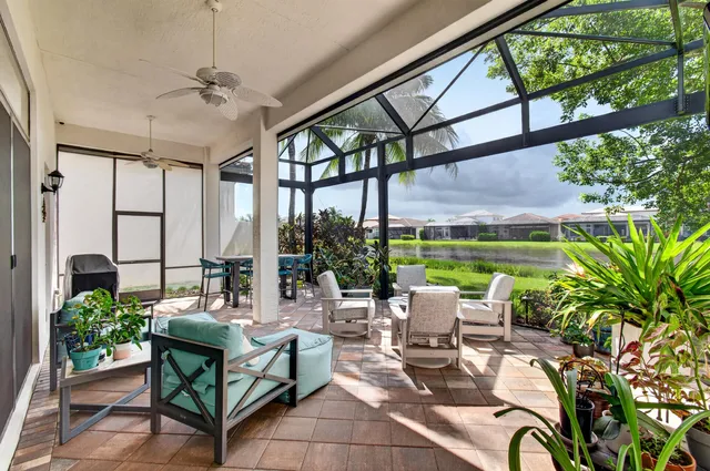Seven Bridges Residence photo 38