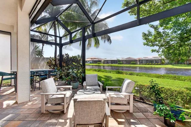 Seven Bridges Residence photo 39