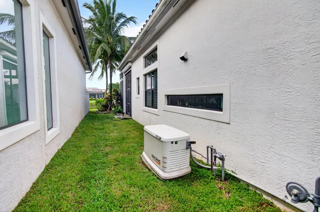 Seven Bridges Residence photo 41