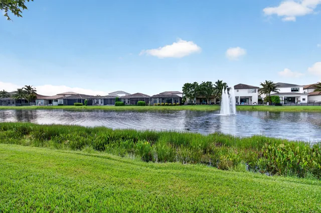 Seven Bridges Residence photo 43