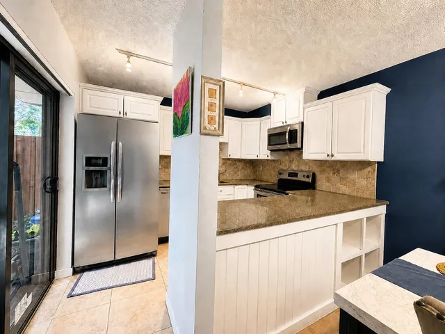  Unit 148 photo 5