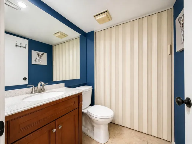  Unit 148 photo 6