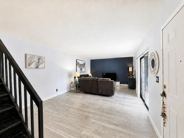  Unit 148 photo 11