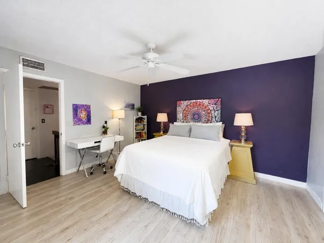  Unit 148 photo 26