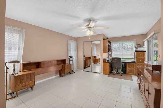  Residence photo 18