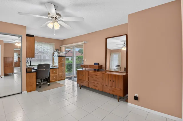  Residence photo 20