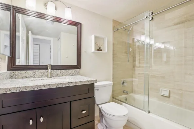 Unit 202 photo 24