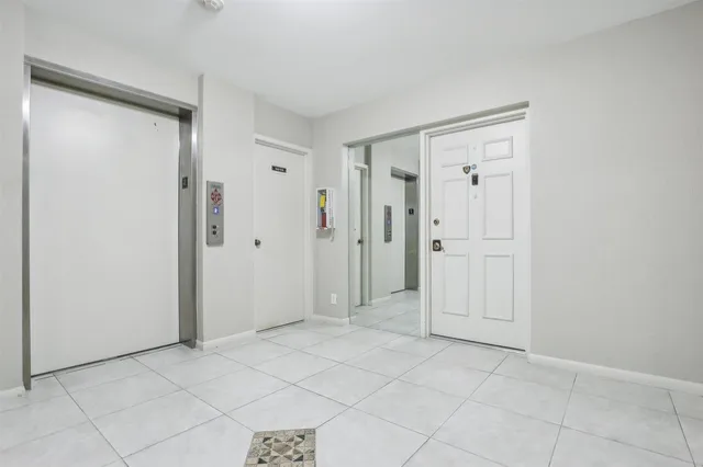 Unit 202 photo 29