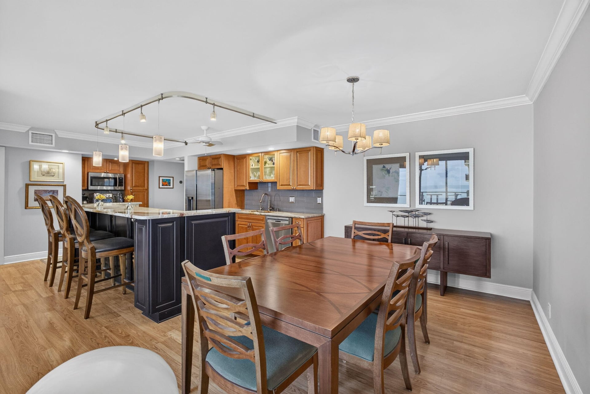 Aquarius Condominium Unit 304 photo 12