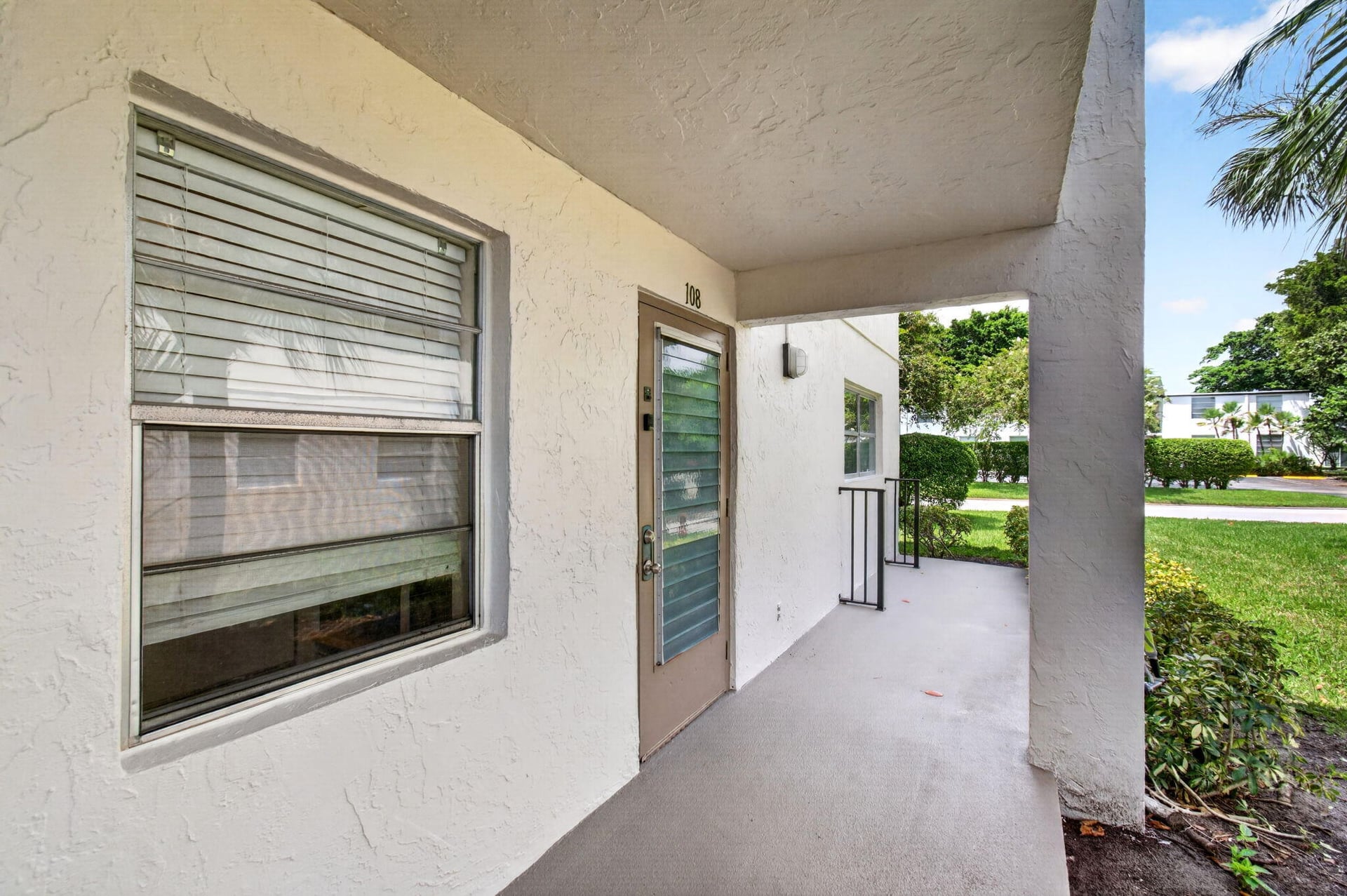 Unit 108 photo 6