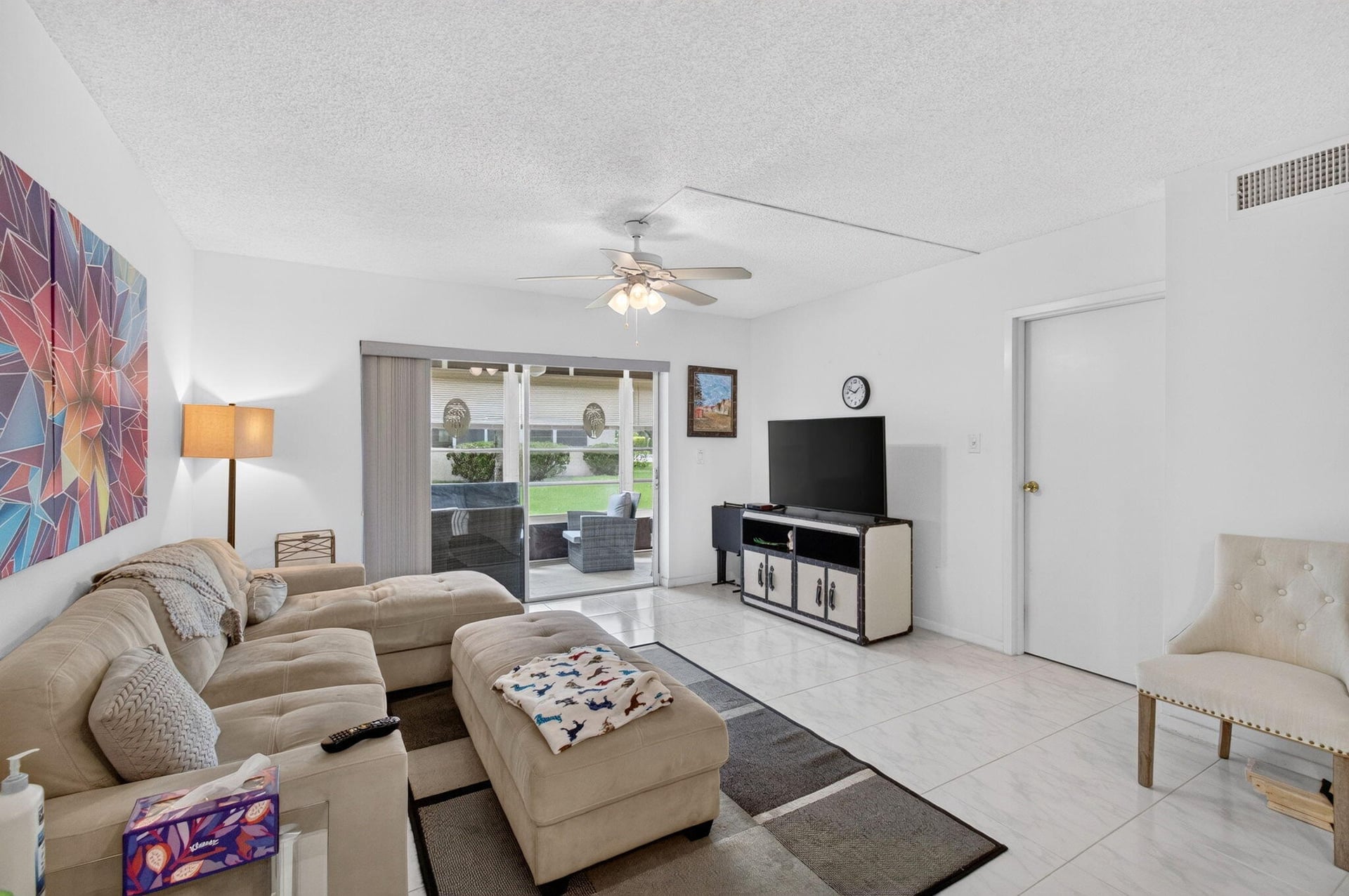 Unit 108 photo 11