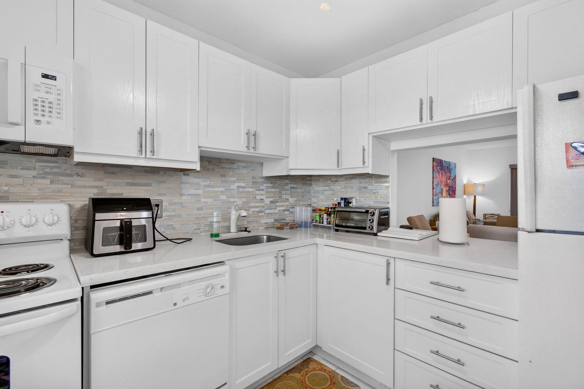 Unit 108 photo 21