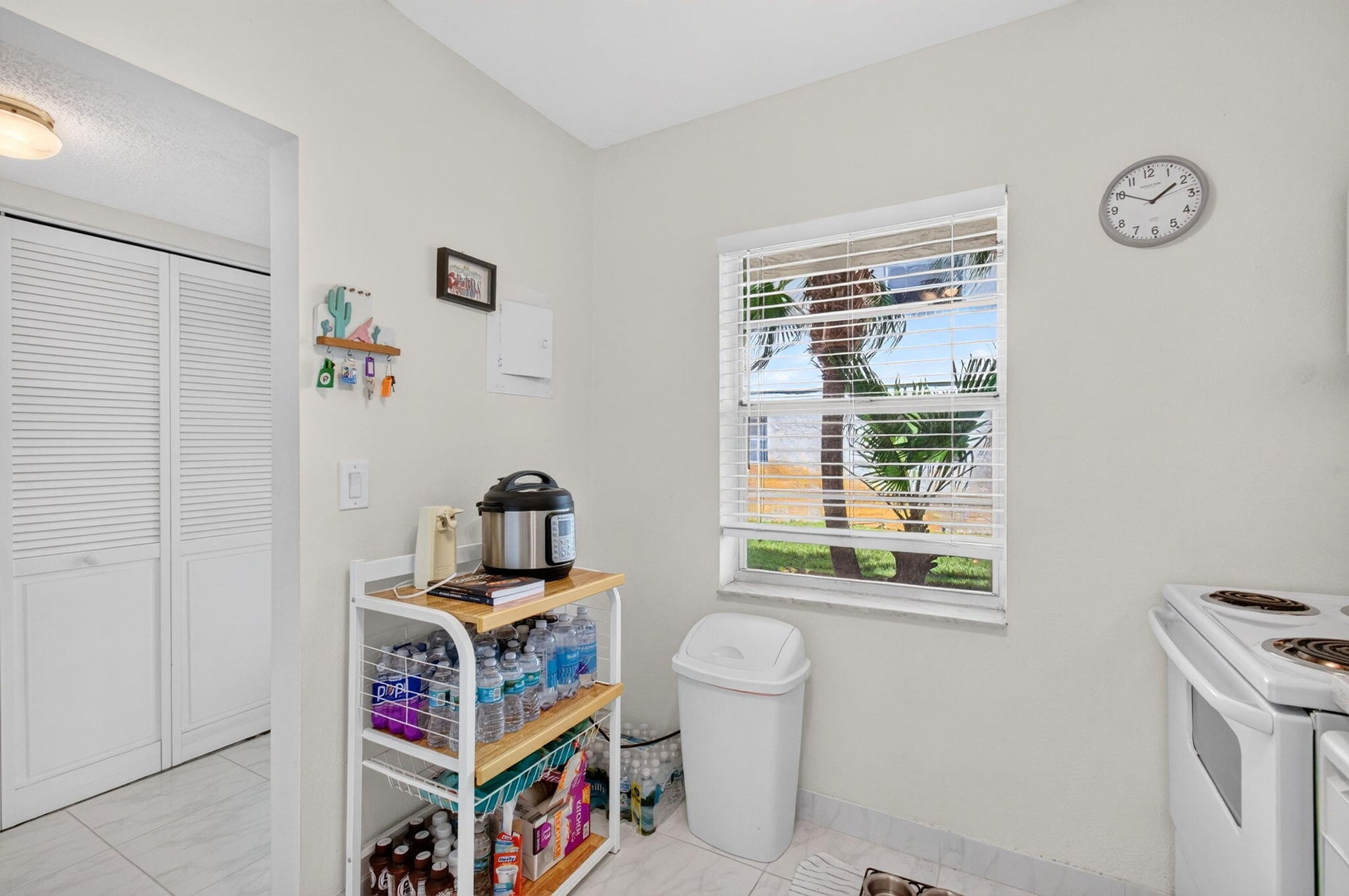 Unit 108 photo 22
